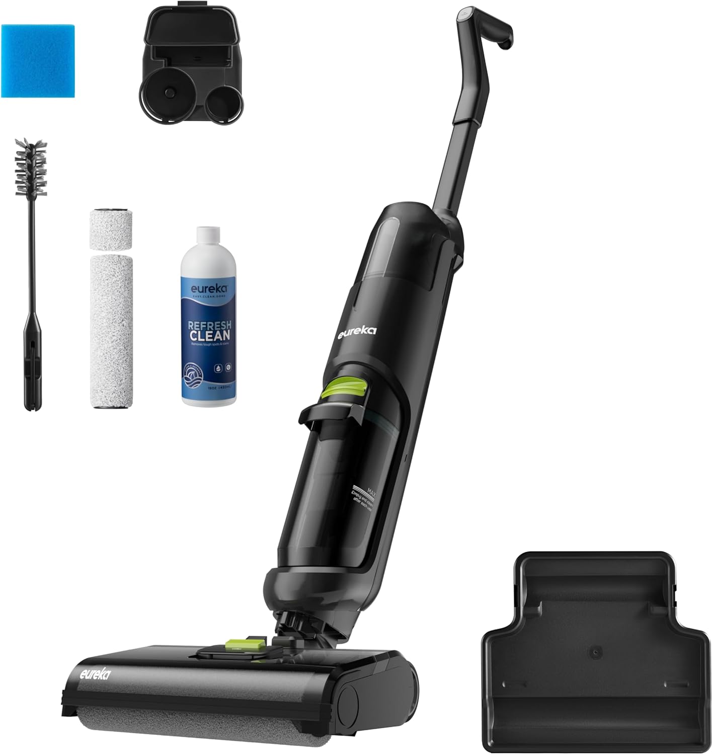 Le laveur de sol Eureka est montré en biais avec plusieurs accessoires, dont un rouleau, sur fond blanc.